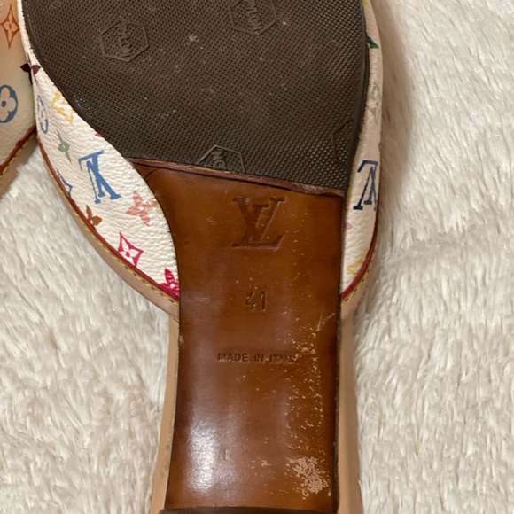 Used LV female slippers in great condition - Picture 4 of 7